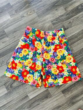 Vintage Liz Claiborne High-Waist Women’s Shorts size 2 petite Multicolor Bloom